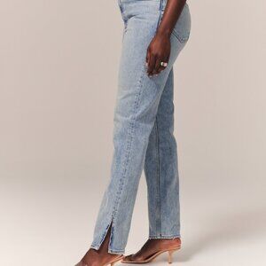 Abercrombie & Fitch The '90s Straight Ultra High Rise Vent Hem Jeans Size 28